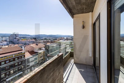 Apartamento T2 para Venda em São João da Madeira