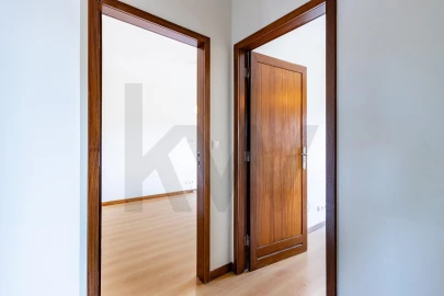 Apartamento T2 para Venda em São João da Madeira