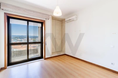 Apartamento T2 para Venda em São João da Madeira