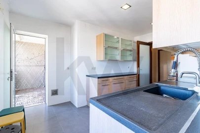 Apartamento T2 para Venda em São João da Madeira