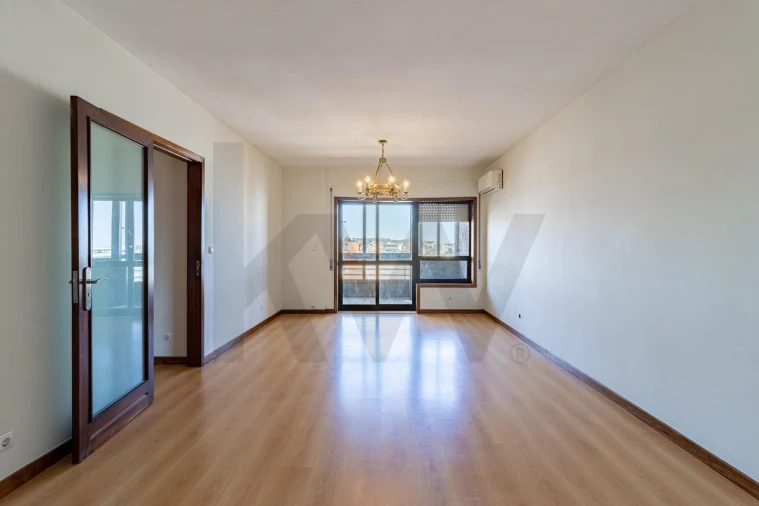 Apartamento T2 para Venda em São João da Madeira Foto 10