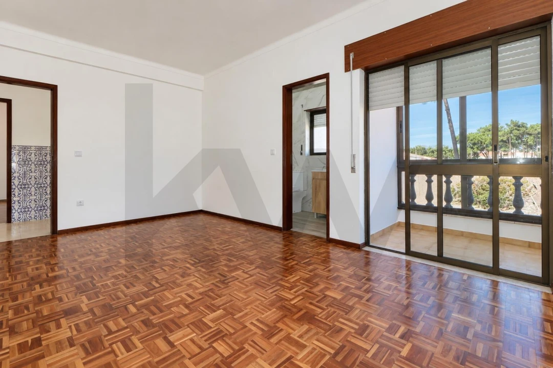 Moradia T3 para Arrendamento em Fernao Ferro Foto 11