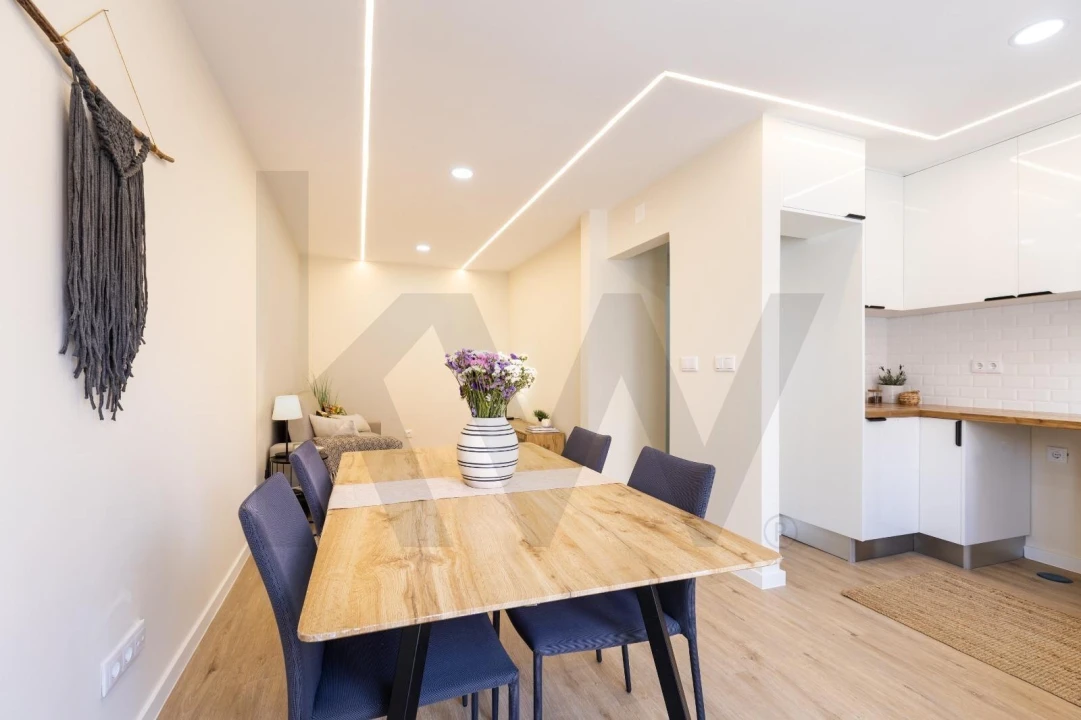 Apartamento T1 para Venda em Seixal, Arrentela e Aldeia de Paio Pires Foto 10