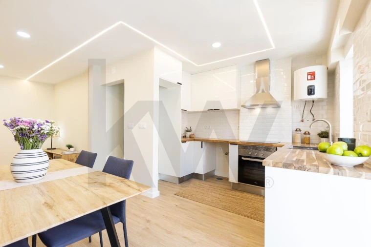 Apartamento T1 para Venda em Seixal, Arrentela e Aldeia de Paio Pires Foto 9