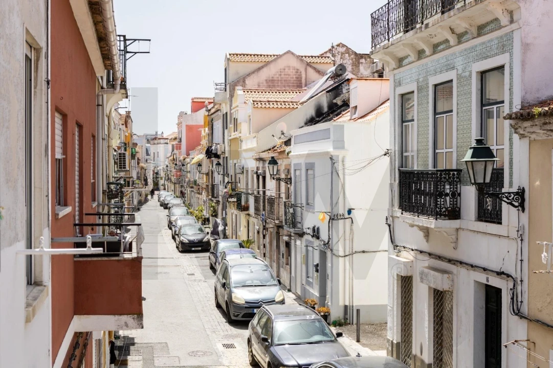 Apartamento T1 para Venda em Seixal, Arrentela e Aldeia de Paio Pires Foto 4