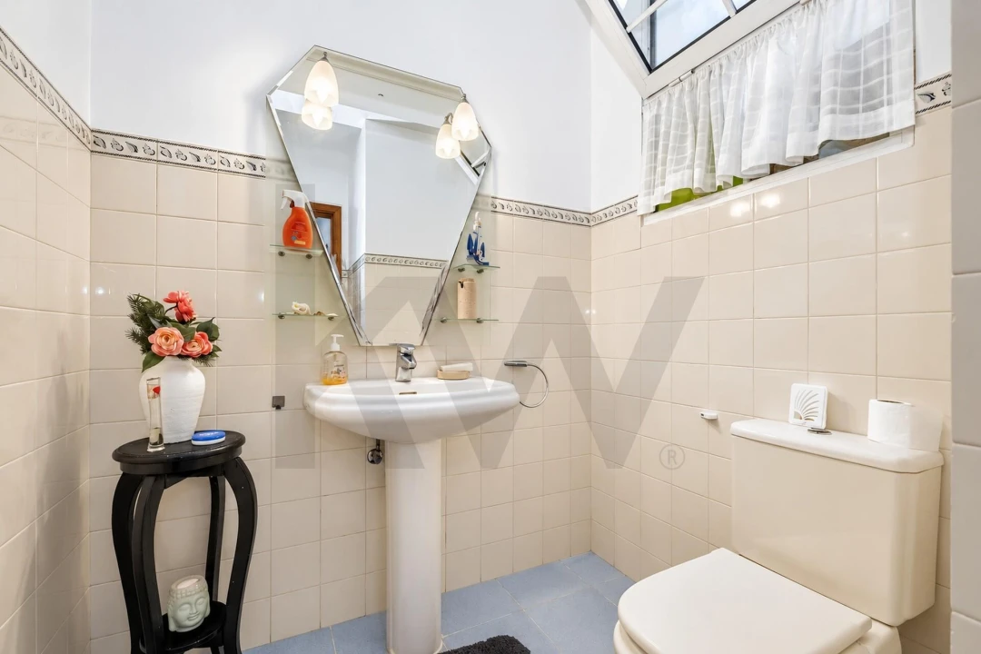 Moradia T2 para Venda em Caniço Foto 25