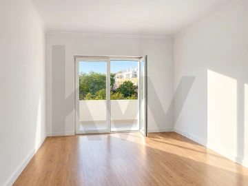 Apartamento T3 para Venda em São Domingos de Rana