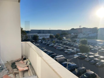 Apartamento T3 para Venda em São Domingos de Rana