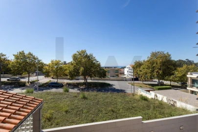 Moradia T4 para Venda em Arcozelo