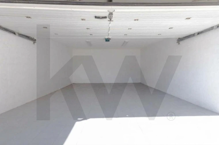 Moradia T4 para Venda em Arcozelo Foto 27