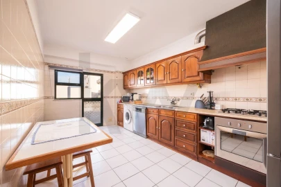 Apartamento T3 para Venda em Condeixa-A-Velha e Condeixa-A-Nova