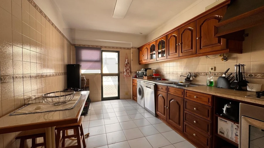 Apartamento T3 para Venda em Condeixa-A-Velha e Condeixa-A-Nova Foto 4