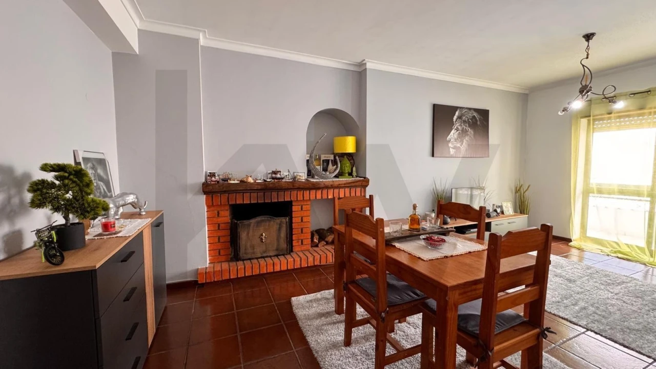 Apartamento T3 para Venda em Condeixa-A-Velha e Condeixa-A-Nova Foto 1
