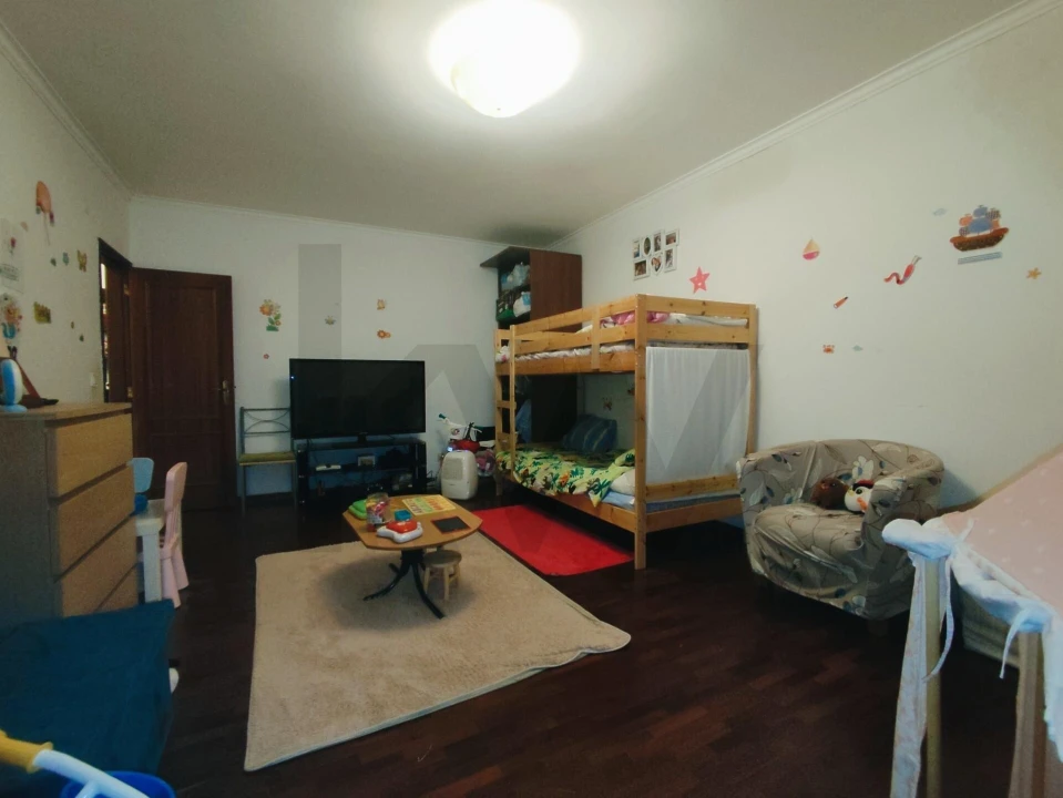 Apartamento T2 para Venda em Algueirão-Mem Martins Foto 14