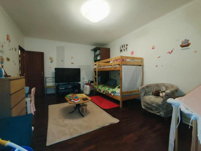 Apartamento T2 para Venda em Algueirão-Mem Martins Foto 14