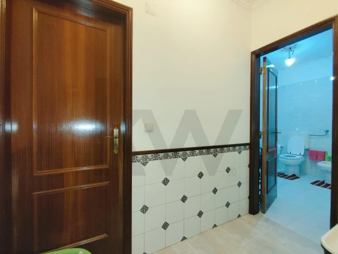 Apartamento T2 para Venda em Algueirão-Mem Martins Foto 15