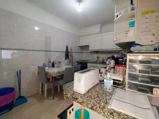 Apartamento T2 para Venda em Algueirão-Mem Martins Foto 8