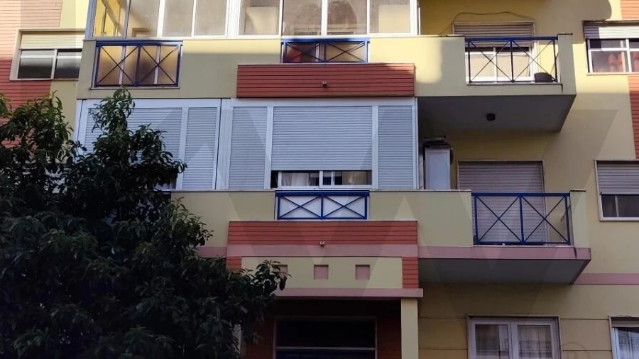 Apartamento T2 para Venda em Algueirão-Mem Martins