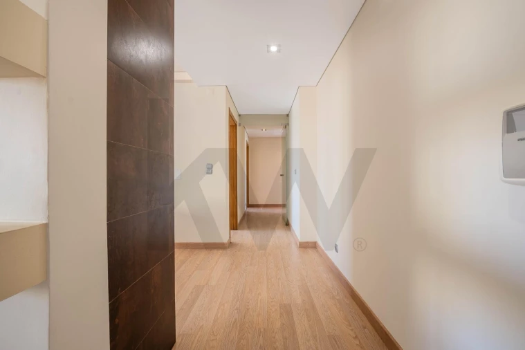 Apartamento T3 para Venda em Fernao Ferro Foto 33