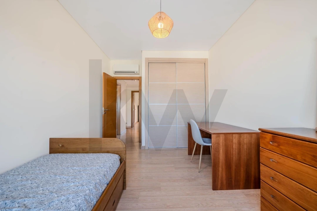Apartamento T3 para Venda em Fernao Ferro Foto 24