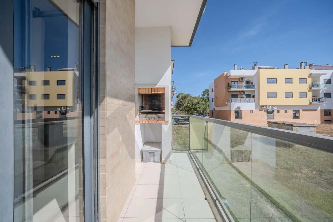 Apartamento T3 para Venda em Fernao Ferro Foto 12