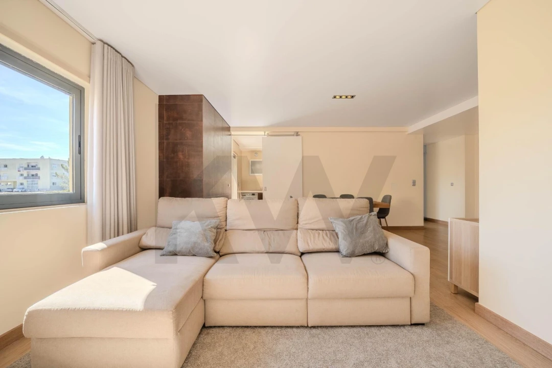 Apartamento T3 para Venda em Fernao Ferro Foto 5