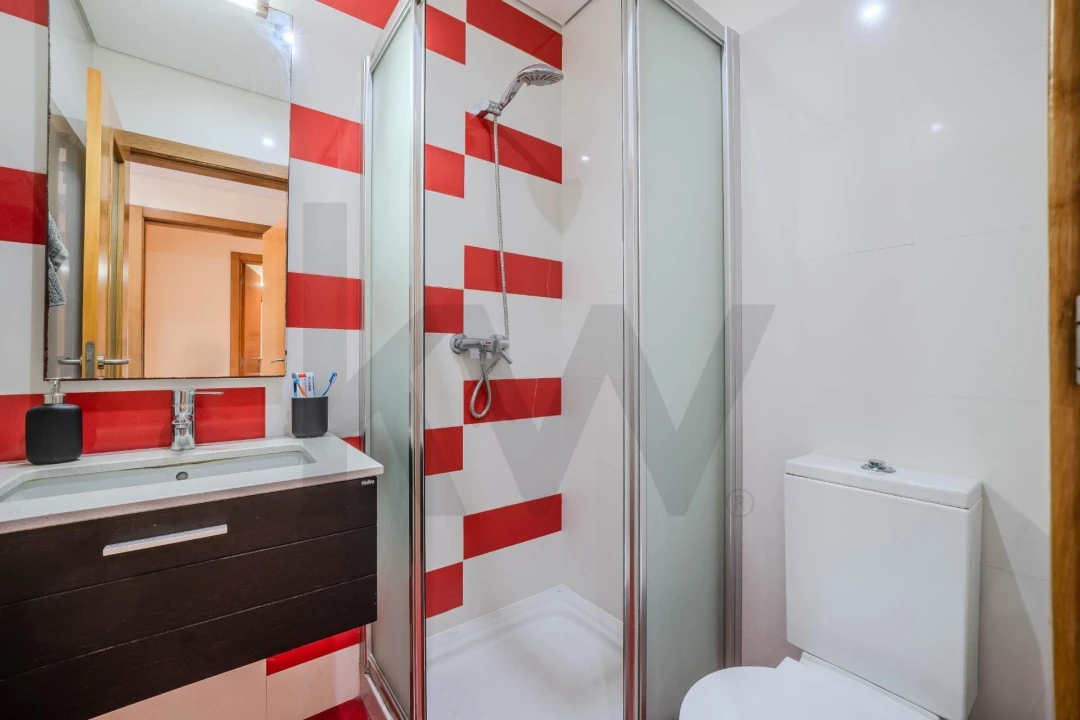 Apartamento T3 para Venda em Fernao Ferro Foto 18