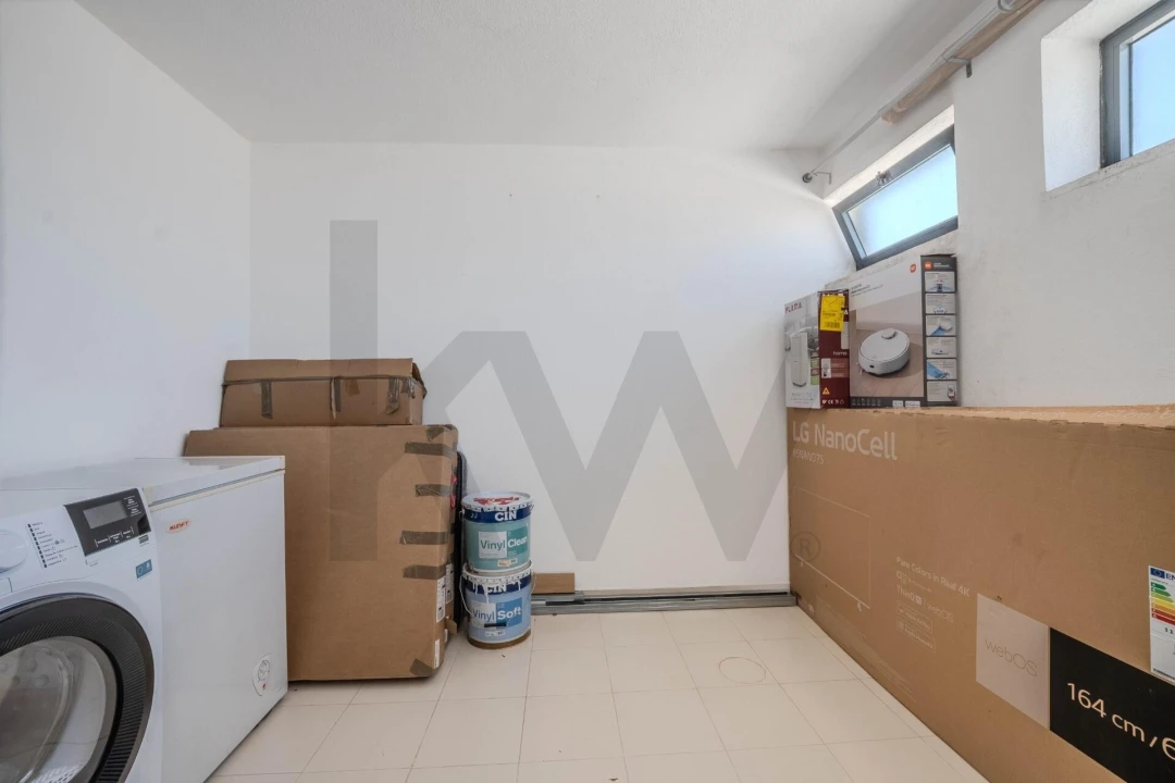Apartamento T3 para Venda em Fernao Ferro Foto 35