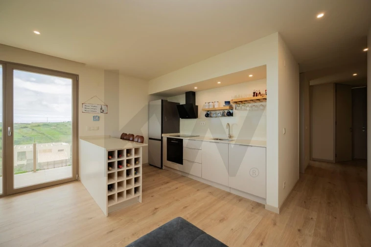 Apartamento T2 para Venda em Lourinhã e Atalaia Foto 10