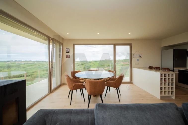 Apartamento T2 para Venda em Lourinhã e Atalaia Foto 11