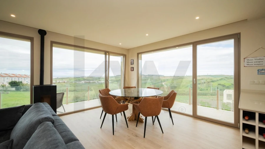 Apartamento T2 para Venda em Lourinhã e Atalaia