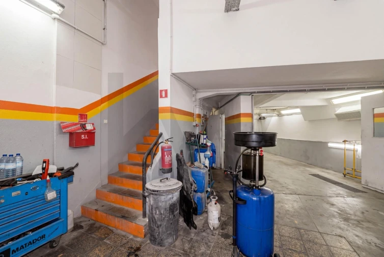 Loja para Venda em Algés, Linda-A-Velha e Cruz Quebrada-Dafundo Foto 19