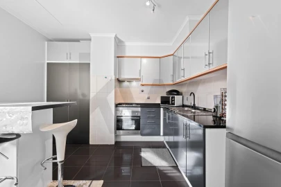 Apartamento T3 para Venda em Caniço