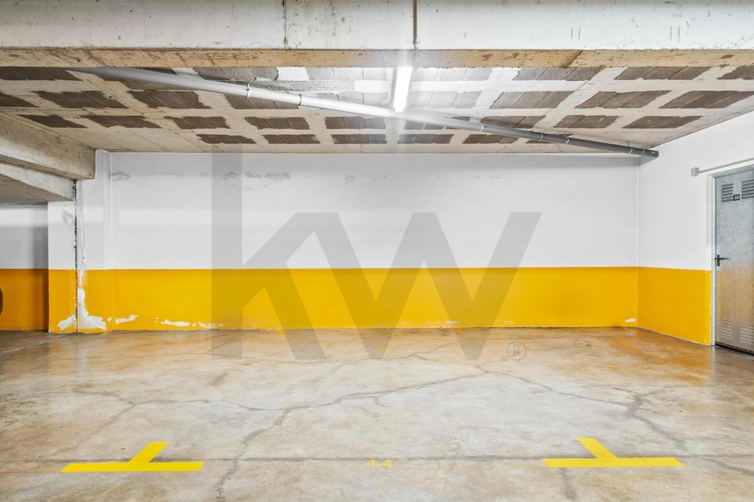 Apartamento T3 para Venda em Caniço Foto 24