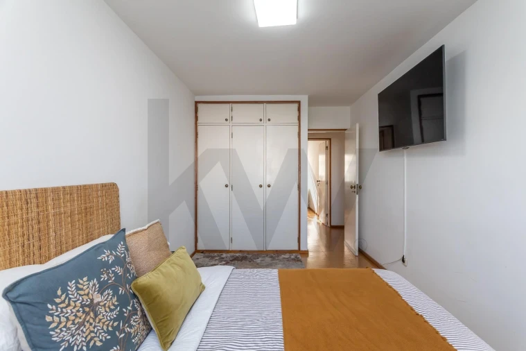 Apartamento T2 para Venda em Carcavelos e Parede Foto 16