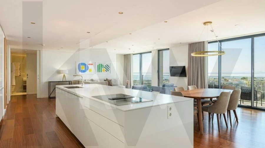 Apartamento T3 para Venda em Olivais