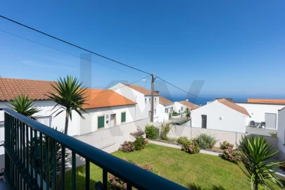 Moradia T5 para Venda em Santo Antonio de Nordestinho