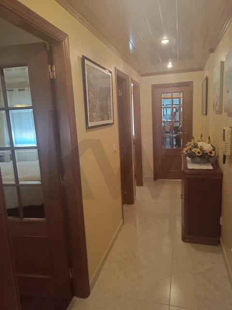 Apartamento T2 para Venda em Carregado e Cadafais