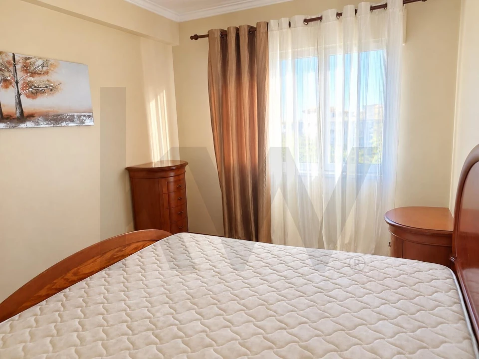 Apartamento T2 para Venda em Carregado e Cadafais Foto 28