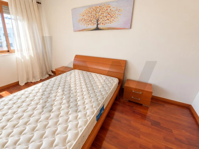 Apartamento T2 para Venda em Carregado e Cadafais Foto 15