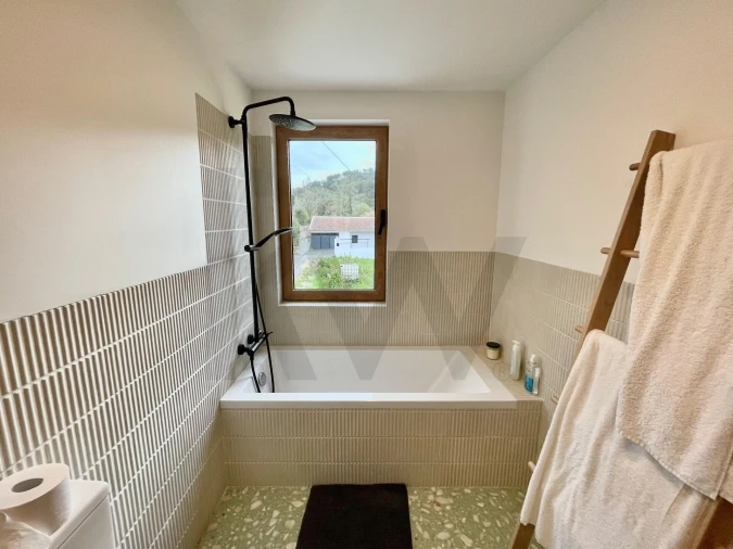 Moradia T3 para Arrendamento em Santo Isidoro Foto 17