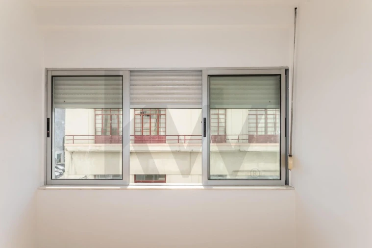 Apartamento T4 para Venda em Almada, Cova da Piedade, Pragal e Cacilhas Foto 24