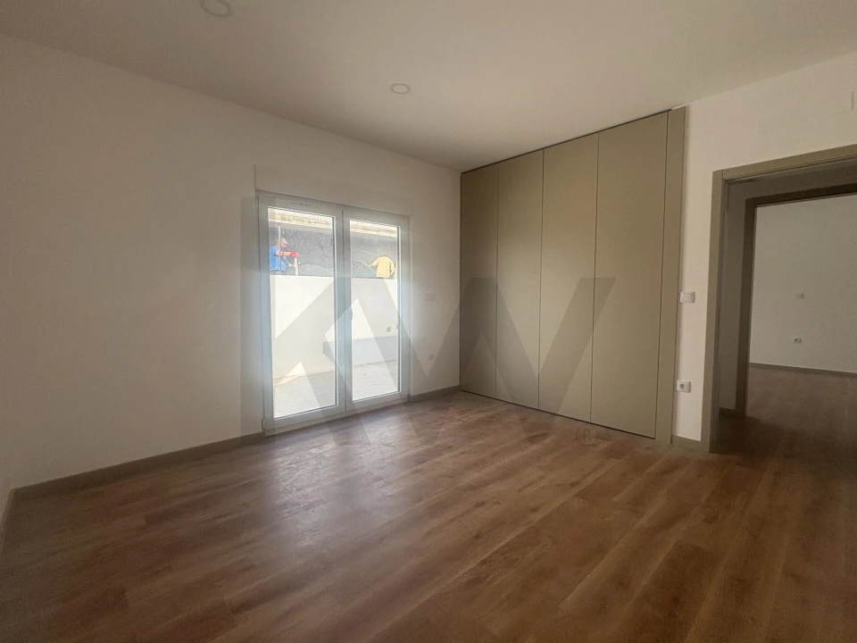 Moradia T3 para Venda em Gafanha da Encarnação Foto 18