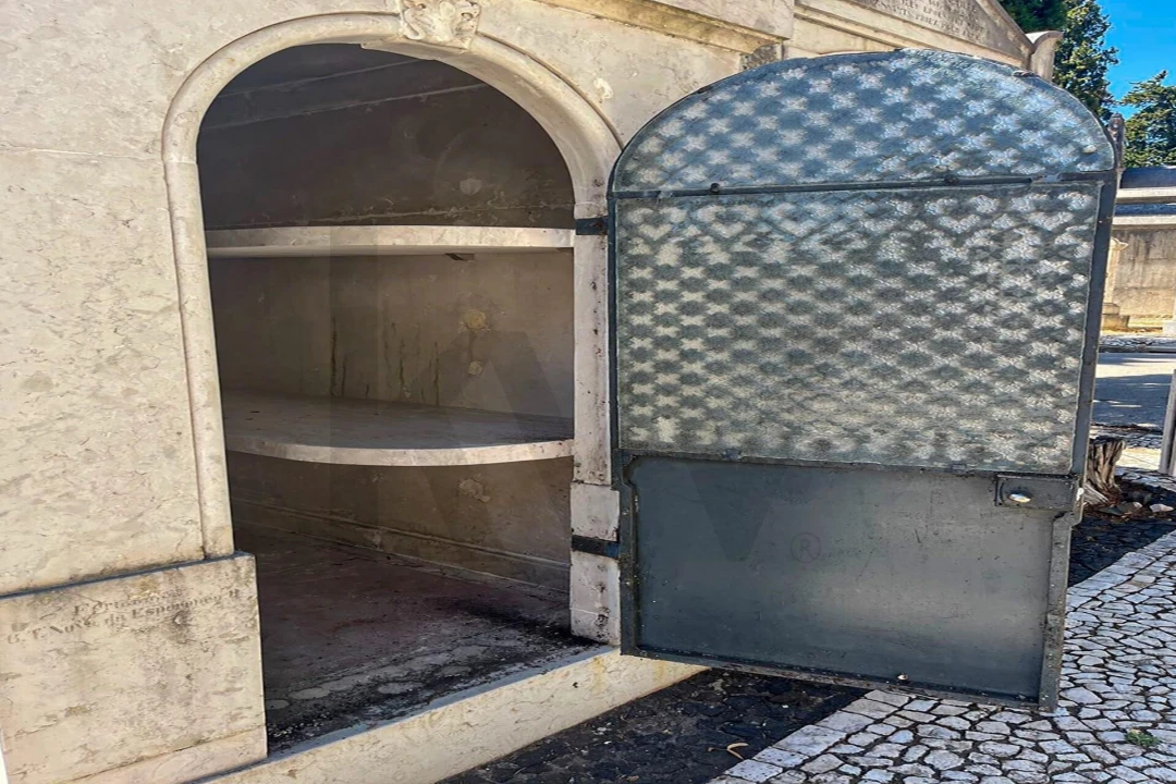 Moradia para Venda em Campo de Ourique Foto 3