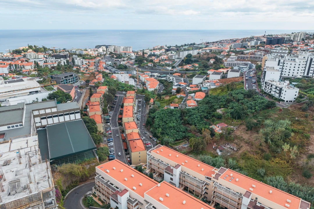 Apartamento T3 para Venda em Santo Antonio Foto 38
