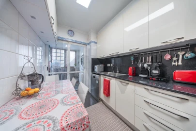 Apartamento T3 para Venda em Santo Antonio