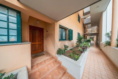 Apartamento T3 para Venda em Santo Antonio