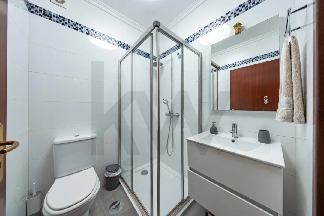 Apartamento T3 para Venda em Santo Antonio Foto 30