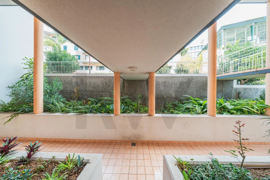 Apartamento T3 para Venda em Santo Antonio Foto 6
