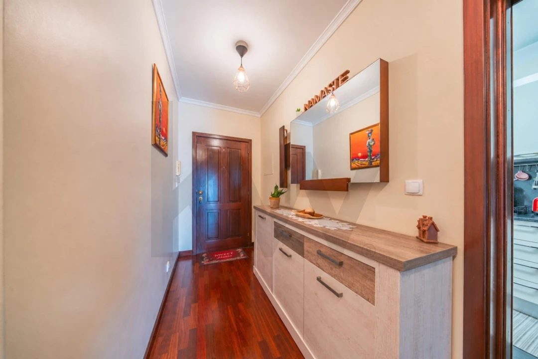Apartamento T3 para Venda em Santo Antonio Foto 7